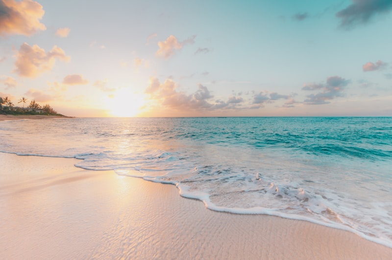 How to Create a Morning Routine for Bloggers & Content Creators